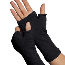 Load image into Gallery viewer, Gloves with no fingers black
